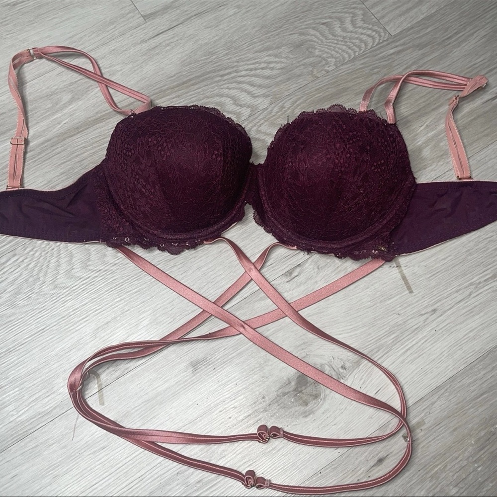 Victoria’s Secret Pink Lace Date Push Up Bra Sexy Strappy 36D Romantic Intimate